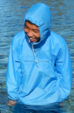 comfy nylon anorak for swimming